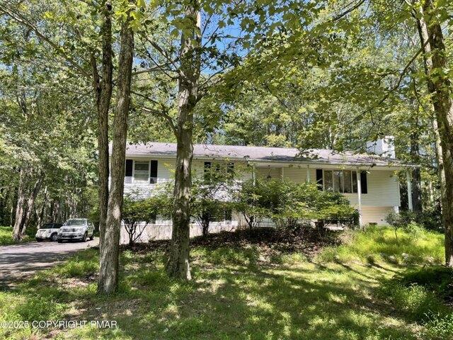 House for sale in Pocono Summit House for sale in Pocono Summit
