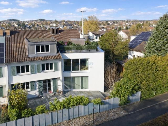 Einfamilienhaus kaufen in Oberwil (BL), Basel-Landschaft