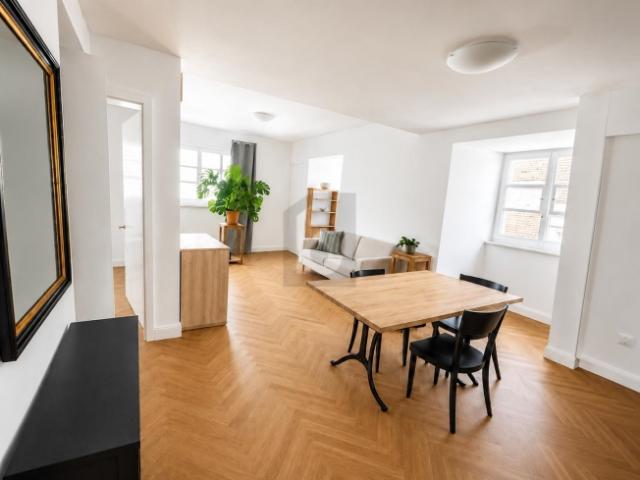 Dachwohnung mieten in Einigen, Zürich