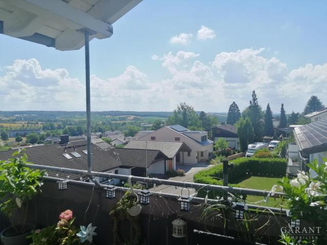 Dachgeschosswohnung kaufen in Ilsfeld, Baden-Württemberg