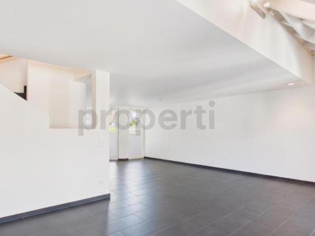 Wohnung kaufen in Weiach, Zürich
