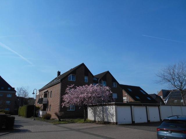 Wohnung kaufen in Büderich, Meerbusch