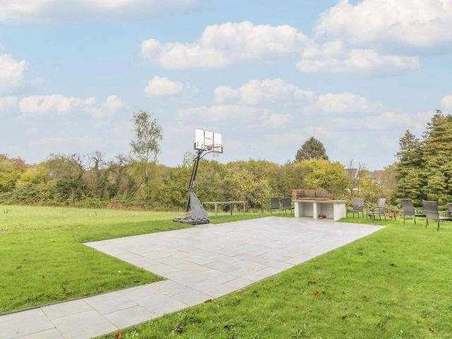 Haus kaufen in Bergisch Neukirchen, Leverkusen