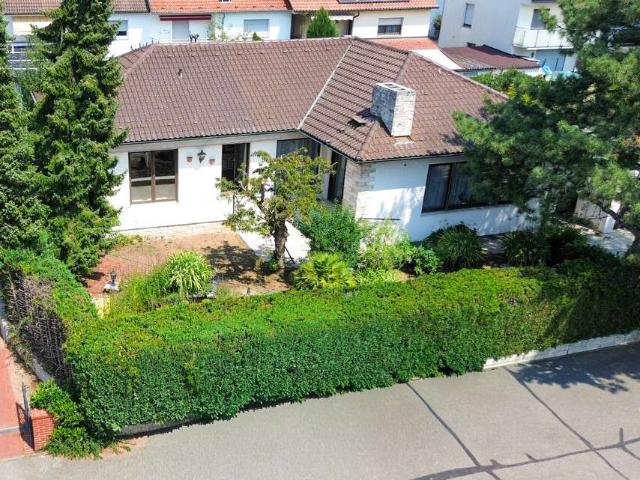 Haus kaufen in Pleidelsheim, Landkreis Ludwigsburg