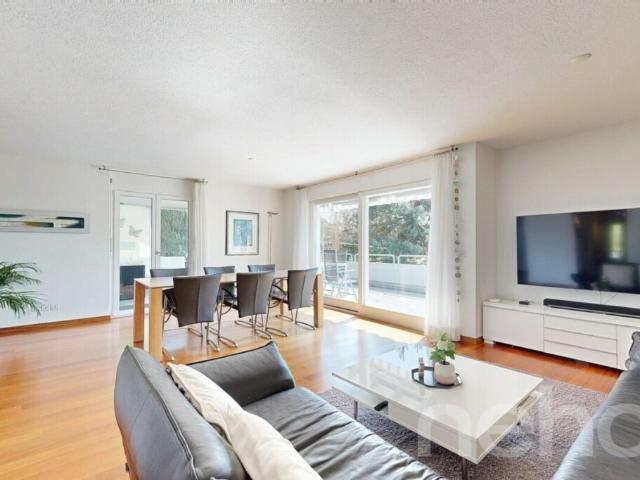 Einfamilienhaus kaufen in Nürensdorf, Zürich