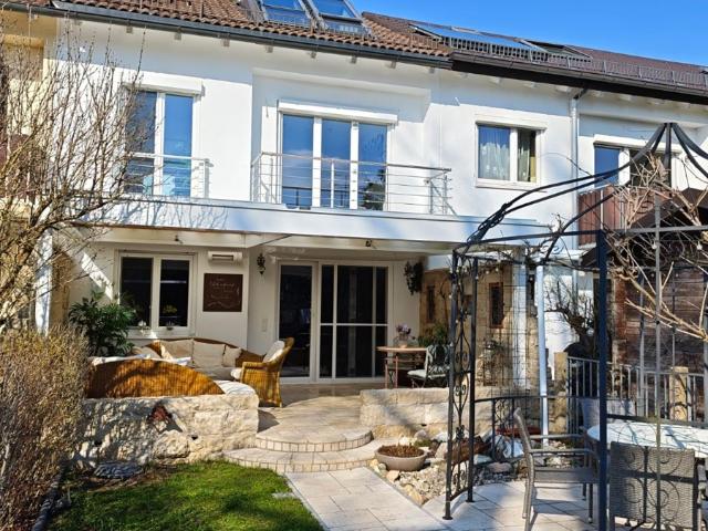 Haus kaufen in Eichenau, Bayern