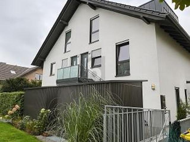 Wohnung kaufen in Schloß Neuhaus, Paderborn