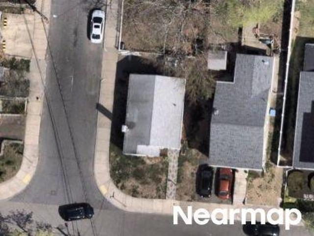 House for sale in West Roxbury, West Roxbury