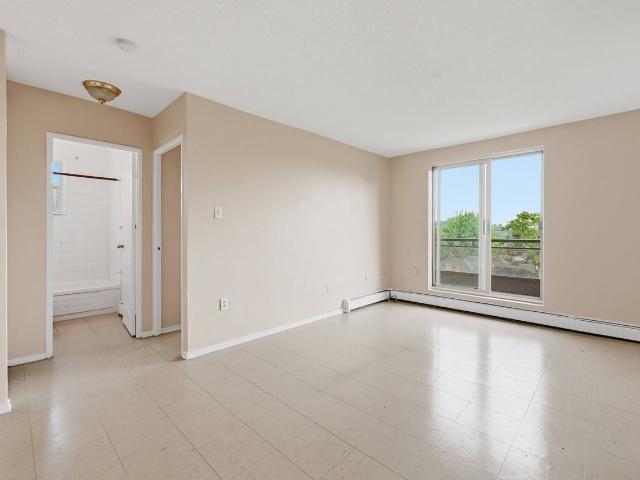 Apartment for rent in Ancaster, Ontario