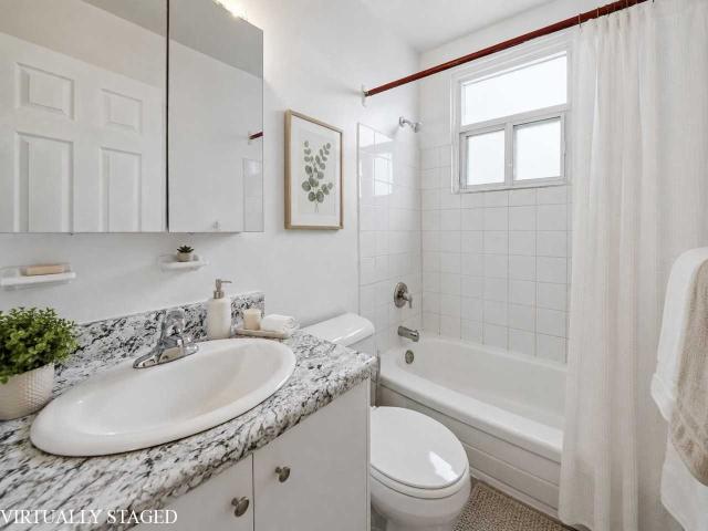 Apartment for rent in Ancaster, Ontario