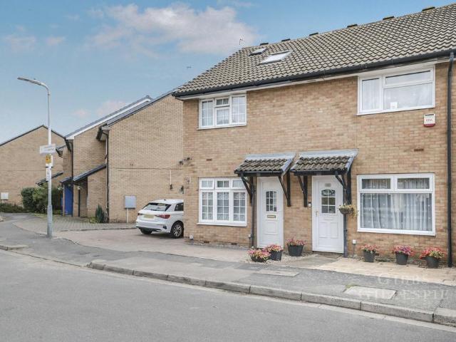 House for rent in London Borough of Hillingdon, Greater London