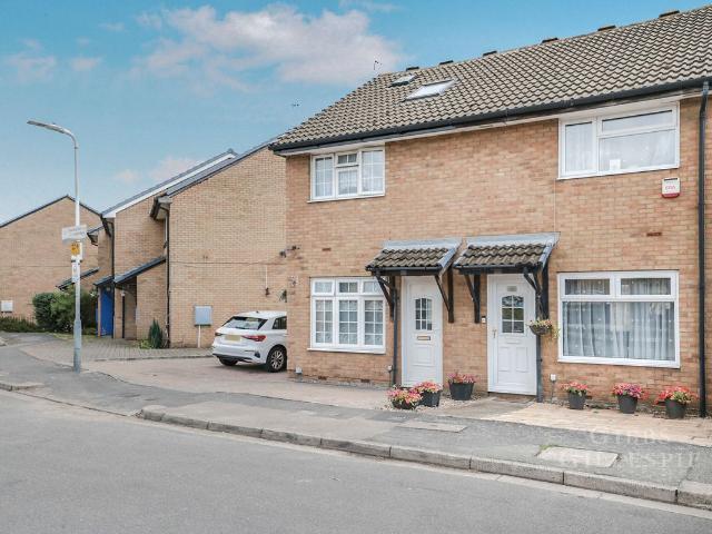 House for rent in London Borough of Hillingdon, Greater London
