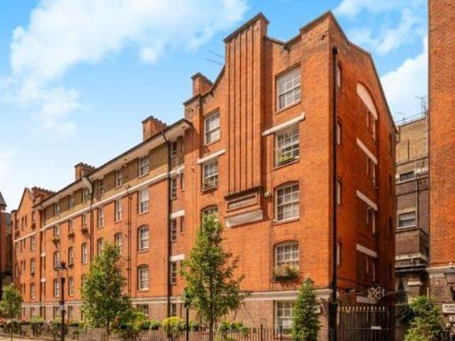 House for sale in City of London, Greater London