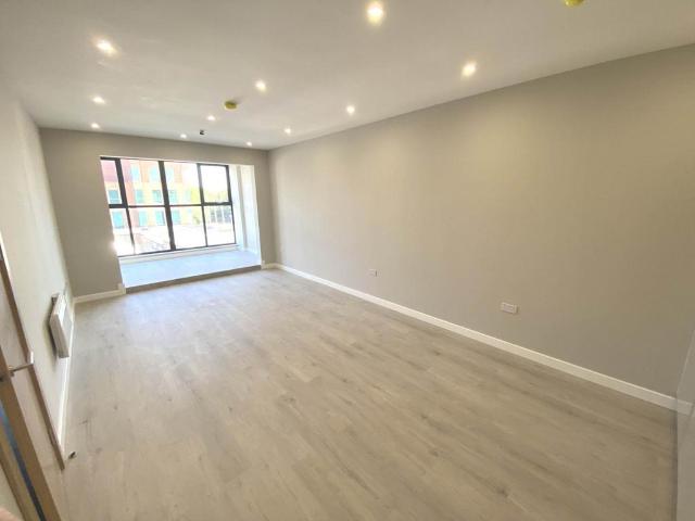 Apartment for rent in Elstree and Borehamwood, Borehamwood