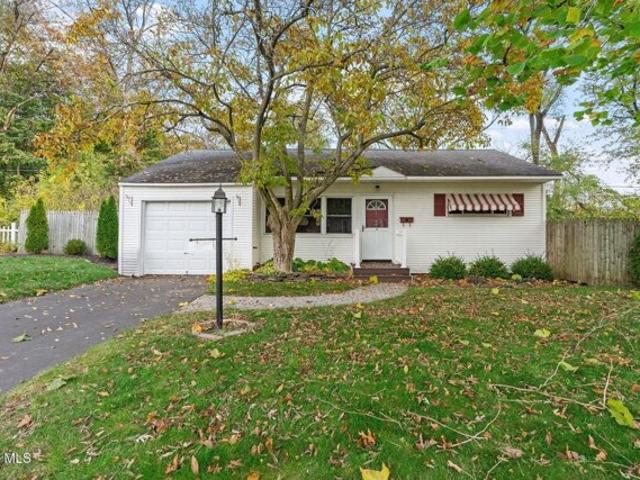 House for sale in Village of Colonie, Colonie