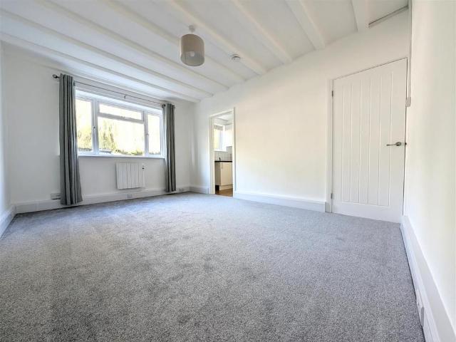 Apartment for rent in Ellacombe, Torquay
