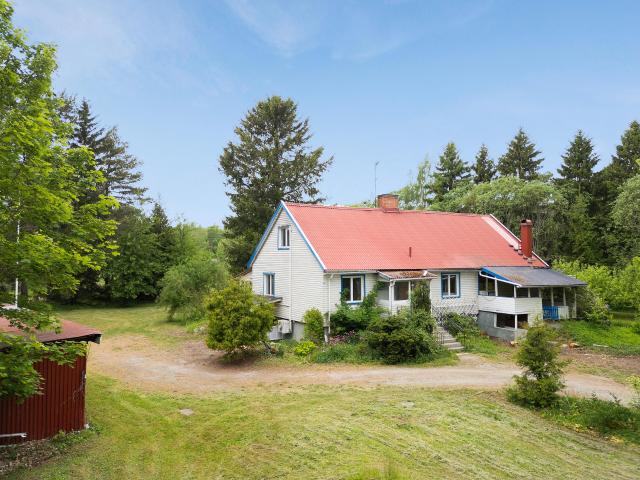 Villa till salu i Ekerö