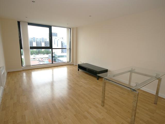 Apartment for rent in Street, Somerset