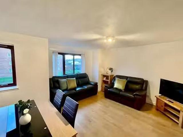Apartment for rent in Carriagehill, Glenburn