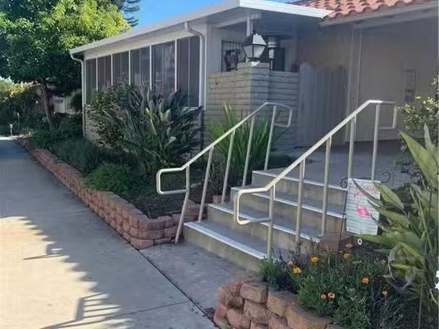 Condo for rent in Anaheim