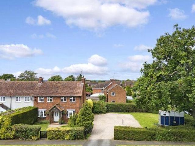 House for sale in Navestock Side, Essex