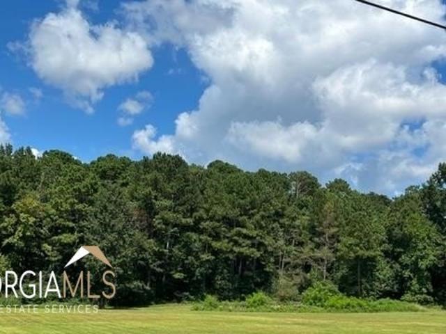 Land for sale in Stockbridge