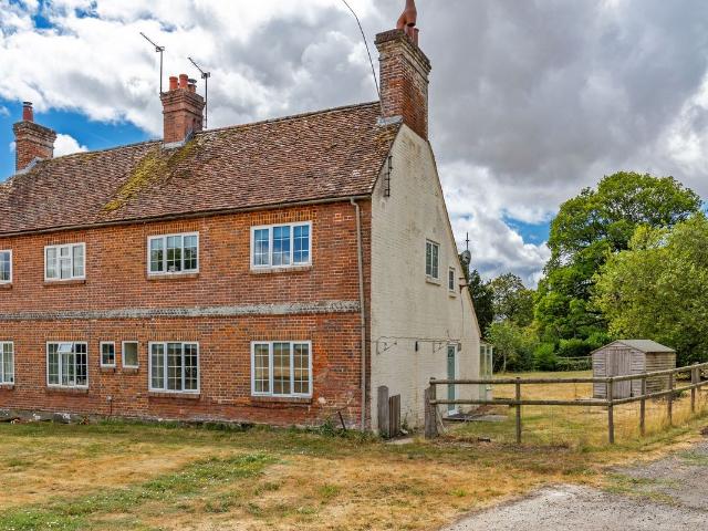 House for rent in Barton Stacey, Hampshire