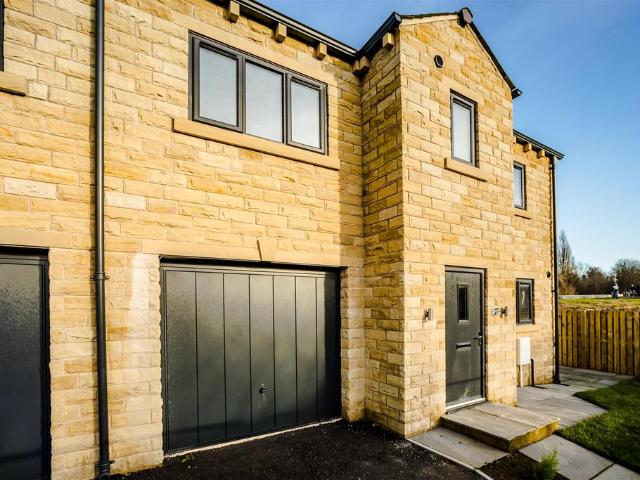 House for rent in Stockbridge, Bradford