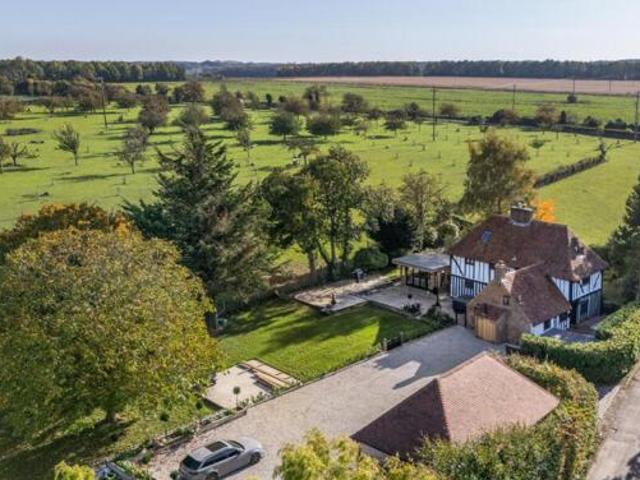 House for sale in Oad Street, Kent