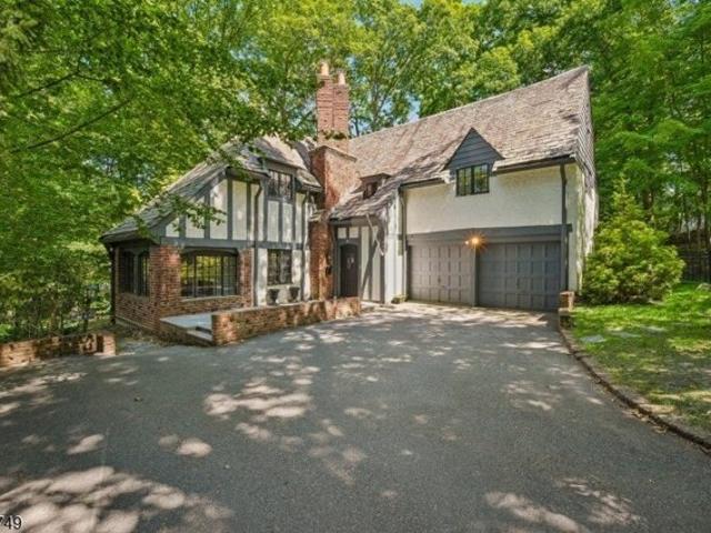 House for sale in Verona, New Jersey