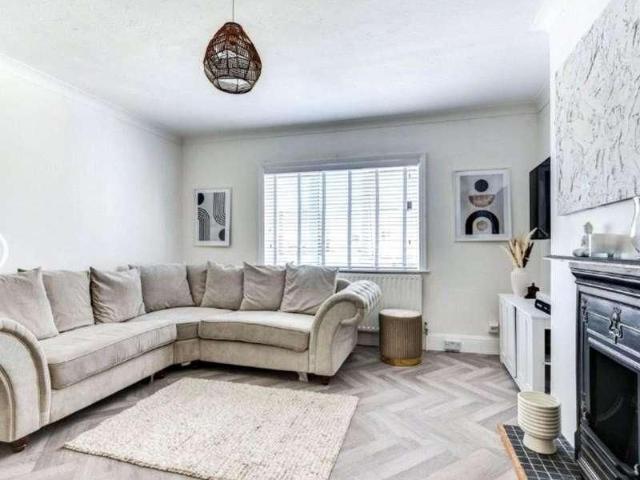 House for rent in Clapham, West Sussex