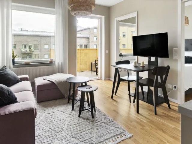 Lägenhet hyra i Ensta, Täby
