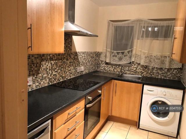 Apartment for rent in Round Green, Luton