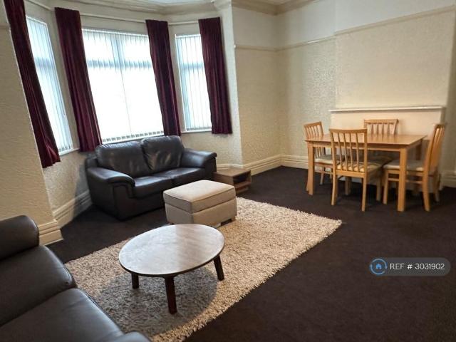 Apartment for rent in Longsight, Manchester