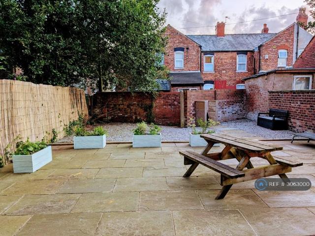 Apartment for rent in Levenshulme, Manchester