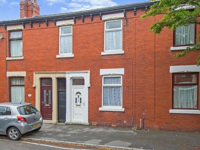 House for rent in Ingol, Preston