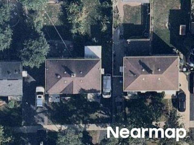 Townhouse for sale in Des Plaines, Illinois