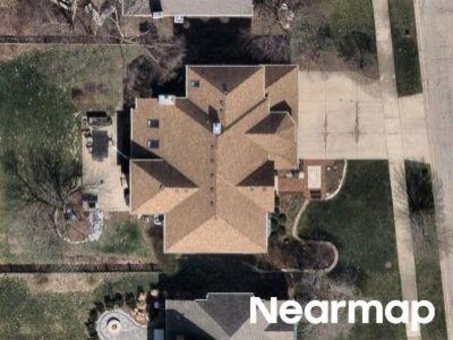 House for sale in Aurora, Illinois