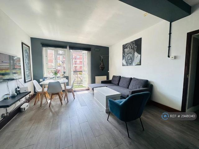 Apartment for rent in Stockwell, Greater London