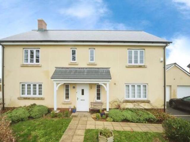 House for sale in Dowslands, Taunton