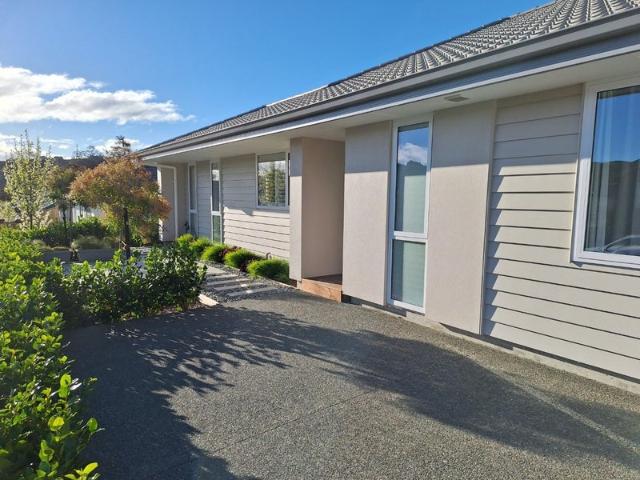 Apartment for rent in Cable Bay, Nelson Bays