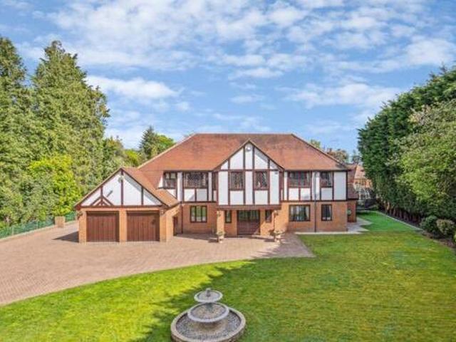 House for sale in Lyons, Greater London