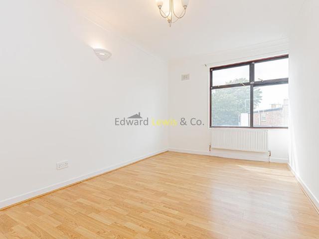 Apartment for rent in West Hackney, Greater London