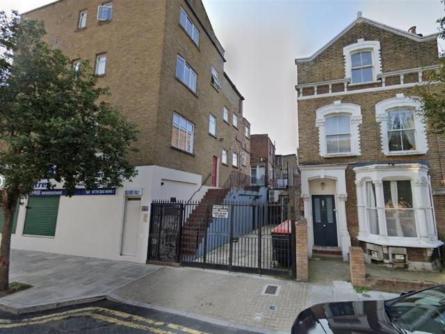 Apartment for rent in London Borough of Hackney, Greater London