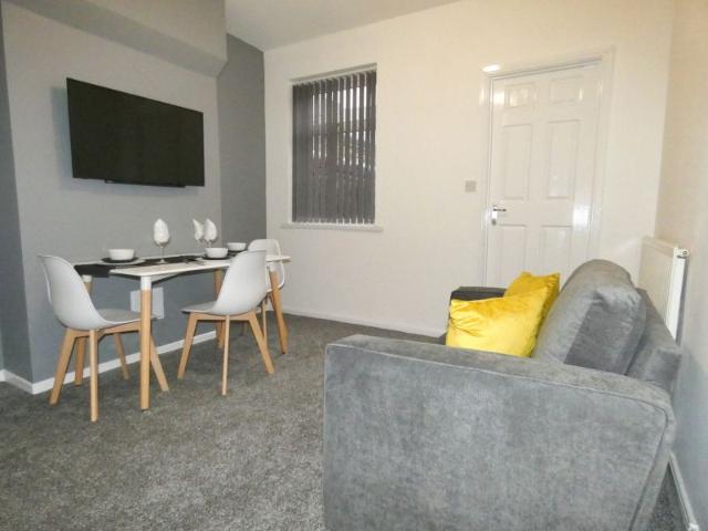 House for rent in Stoke, Stoke-on-Trent