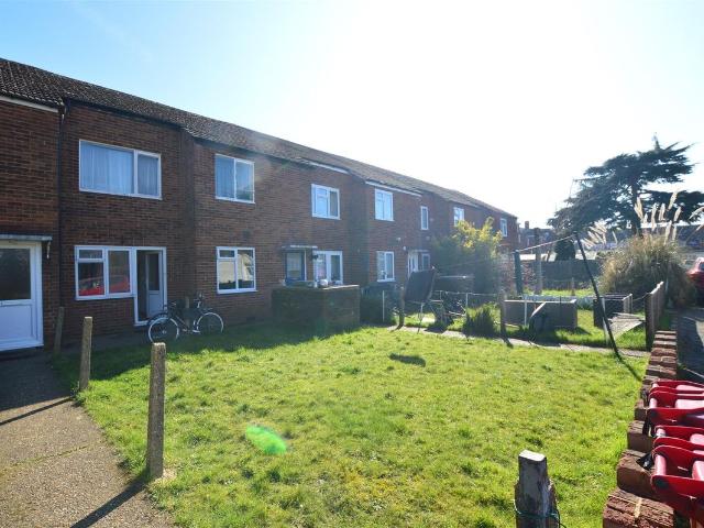 Apartment for rent in Slough