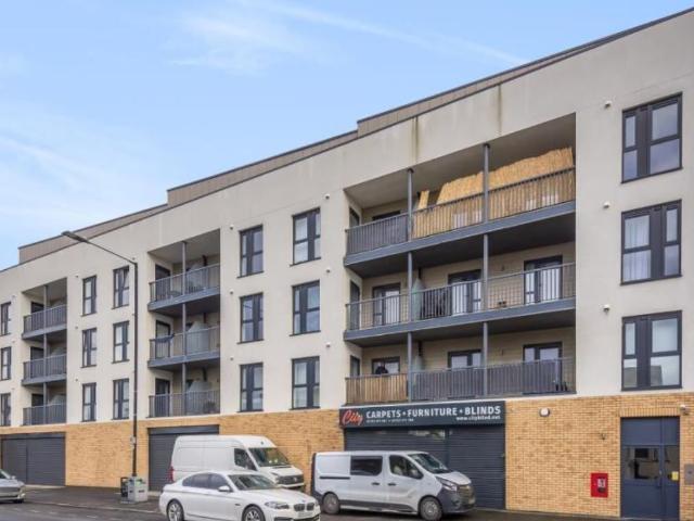 Apartment for rent in Slough