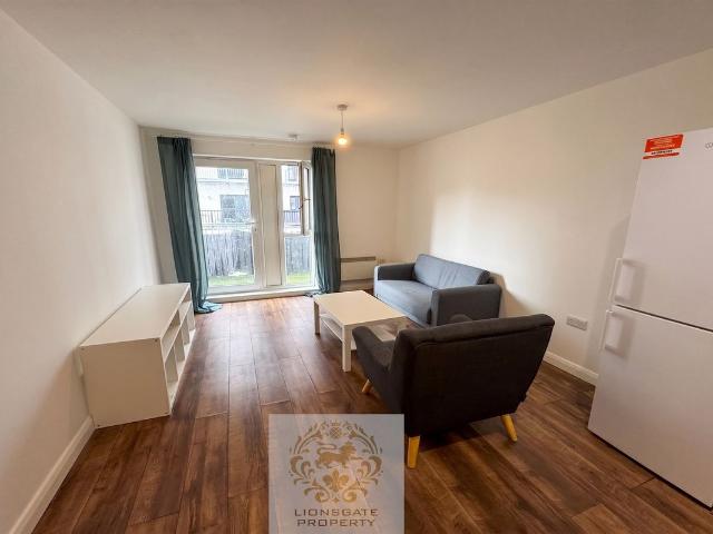 Apartment for rent in Slough
