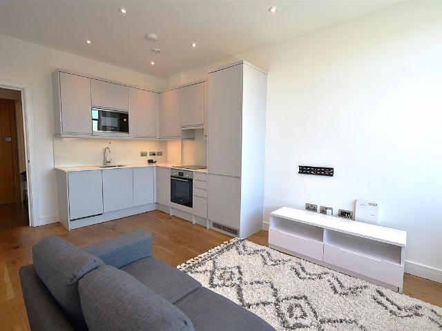 Apartment for rent in Slough