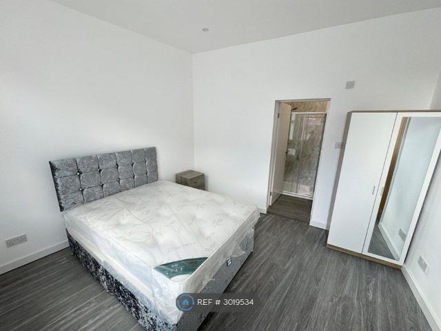 Room for rent in Stoke, Stoke-on-Trent